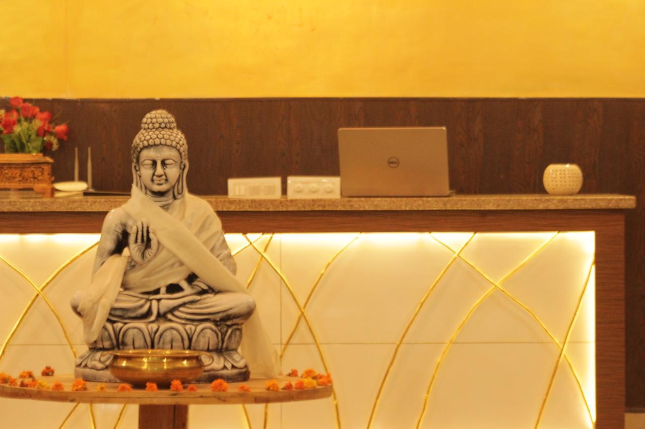 Nammastay Traveller'S Hub Tapovan Exterior photo