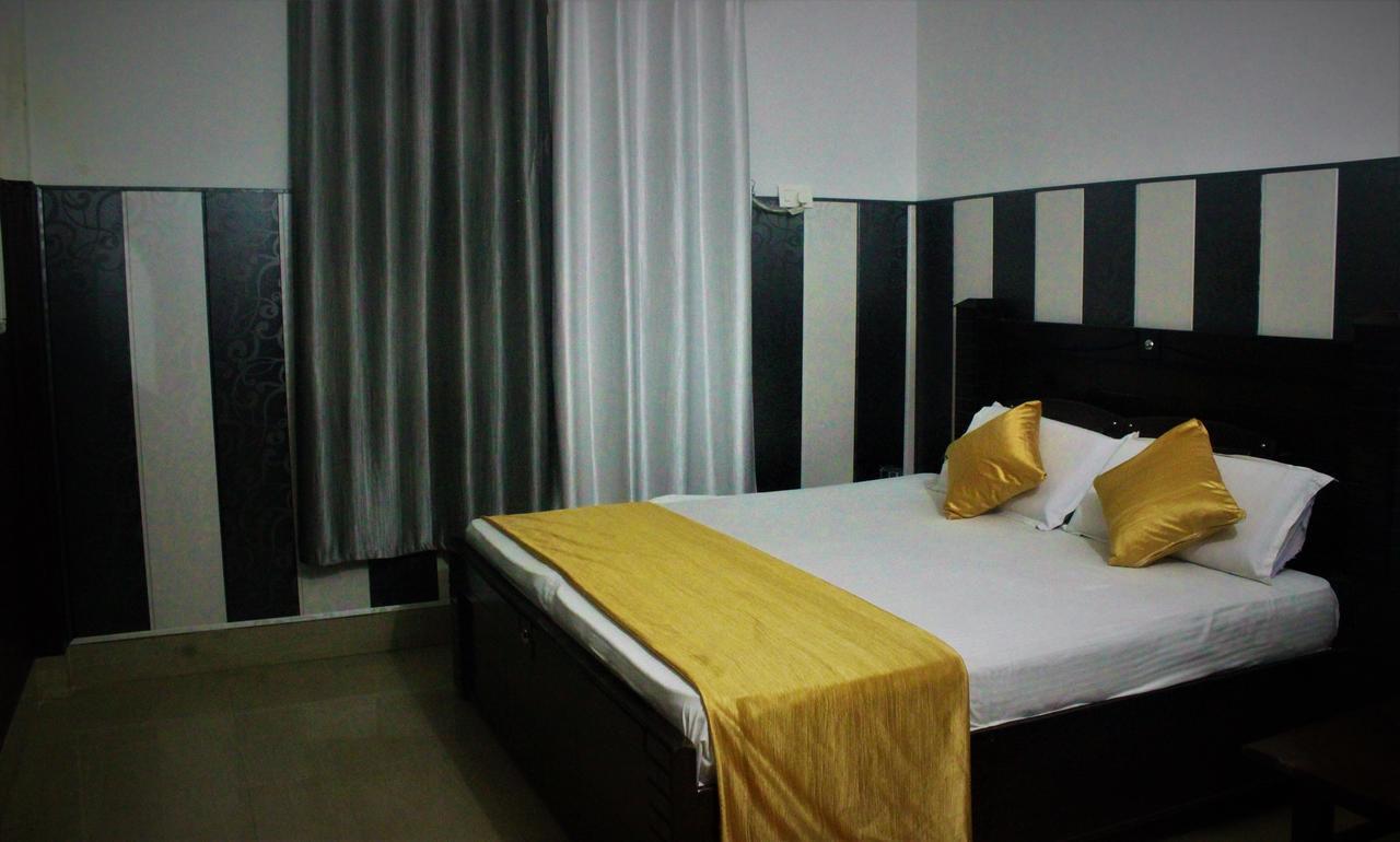 Nammastay Traveller'S Hub Tapovan Exterior photo